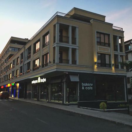 Azzurro Apartment - Ideal For Your Seaside Escape In Burgas City Exterior foto